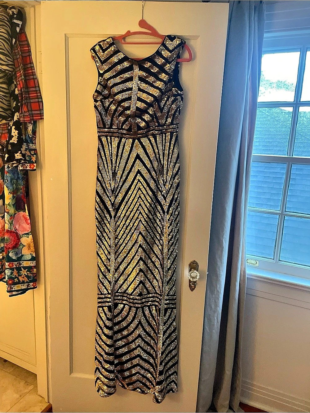 LUCYROSE Women's Geometric Sequin Gown in Black & Gold NWT